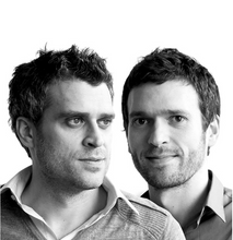 画像をギャラリービューアに読み込む, LEXON(レクソン)FLIP+ 液晶ディスプレイアラーム時計