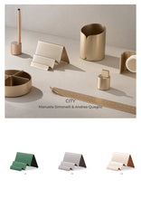 画像をギャラリービューアに読み込む, LEXON (レクソン)CITY CARD STAND カードホルダー LD137